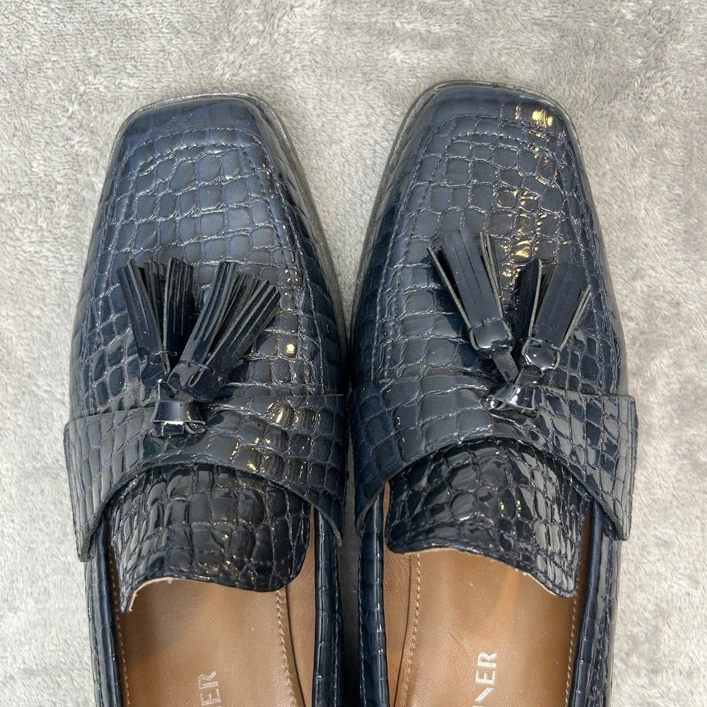 Donald Pliner Avi Croc Embossed Patent Leather Navy Tasseled Shoes Women's 9M